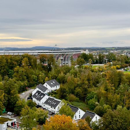 M&D Apartments Naehe Stadion Mit Balkon - Netflix - Kueche - Sunset View Kaiserslautern Exterior foto